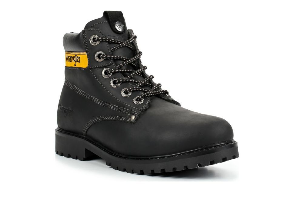 Зимние мужские ботинки Wrangler Hunter WM182946-62 черные купить по цене 10600 руб. в магазине